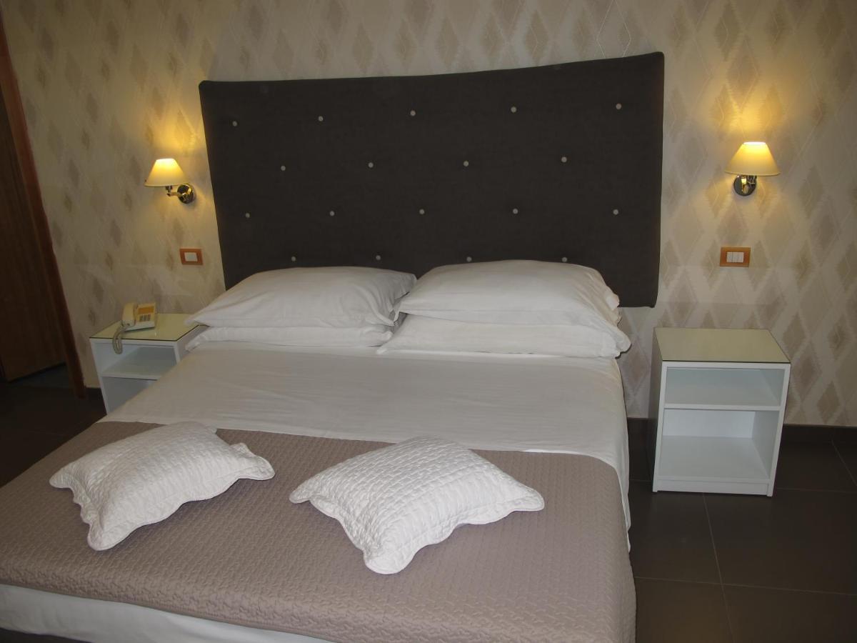 Hotel Club (Adults Only) Sant'Agnello Exterior photo