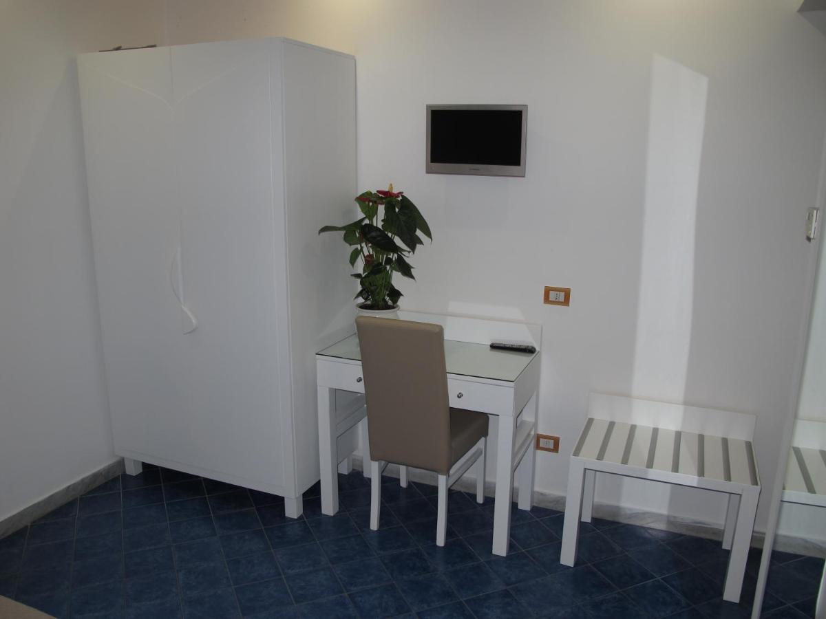 Hotel Club (Adults Only) Sant'Agnello Exterior photo
