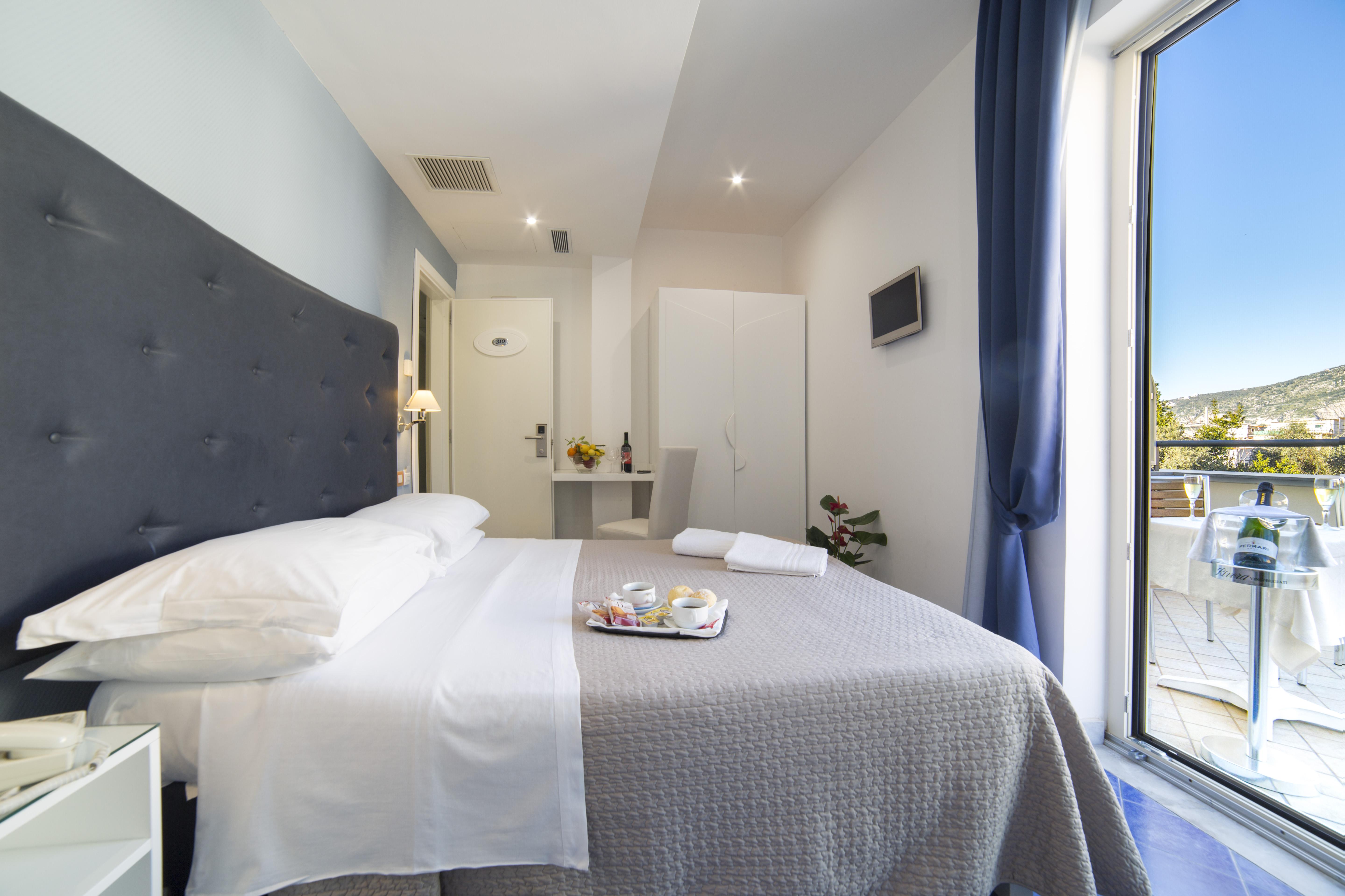 Hotel Club (Adults Only) Sant'Agnello Exterior photo